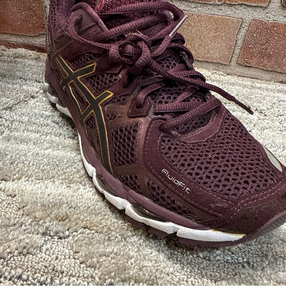 ASICS gel-kayano 21 women’s Sz 9 burgundy - Picture 13 of 13